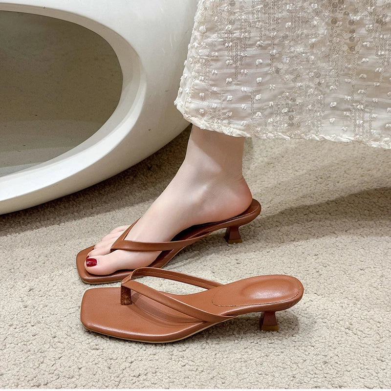 Square Clip Sandals