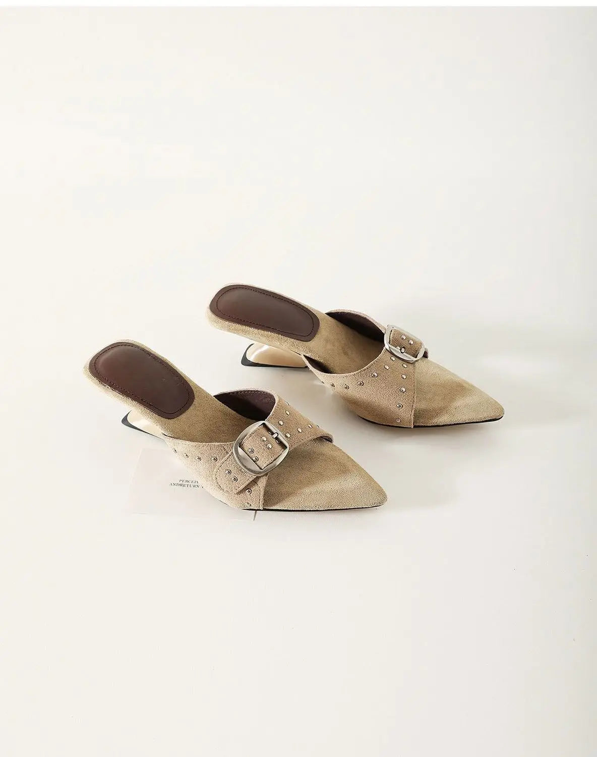Retro Rivet Pumps