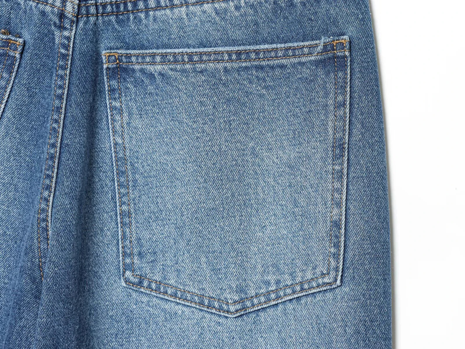 Balloon Curve Jeans