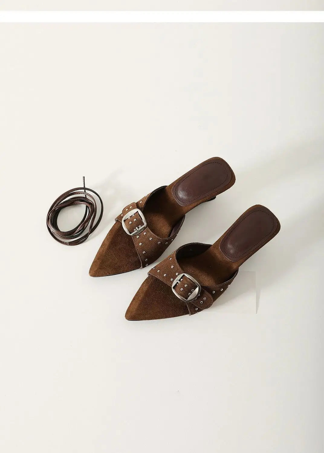 Retro Rivet Pumps