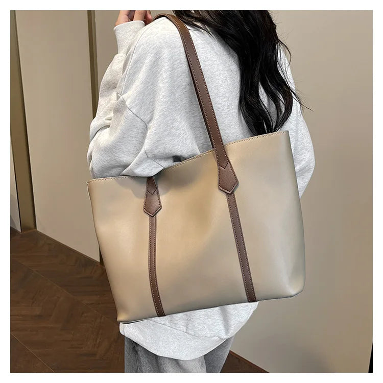 Minimal Commuter Tote