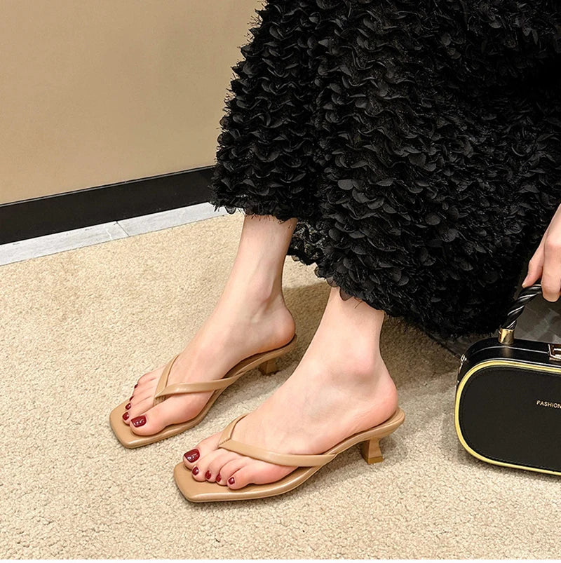 Square Clip Sandals